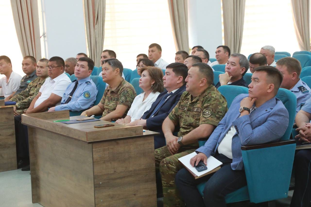 КӨШПЕЛІ ОТЫРЫС: ІШКІ САЯСАТ САЛАСЫНДАҒЫ ӨЗЕКТІ МӘСЕЛЕЛЕР ТАЛҚЫЛАНДЫ: 3-сурет